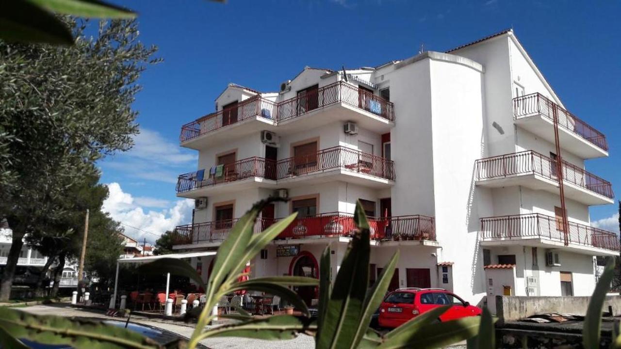 וודיצה Sea Side Apartments מראה חיצוני תמונה